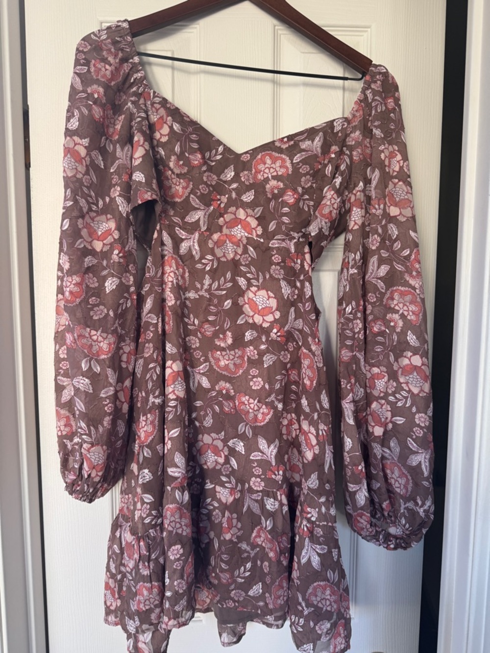 Dynamite Brown Floral Puff-Sleeve Mini Dress